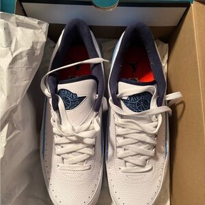 Air Jordan 2 Retro Low “Midnight Navy” UNC
